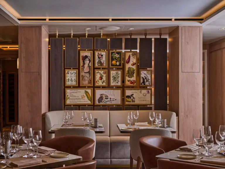 Salt Kitchen, Silver Moon.